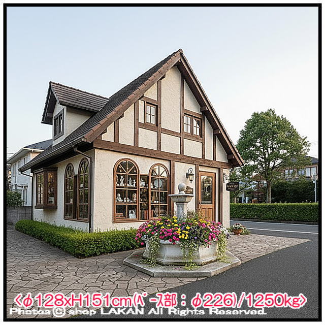 石造噴水 マルシリア イタリア 