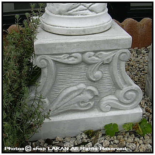 角型 台座 オーガスティン 小型 