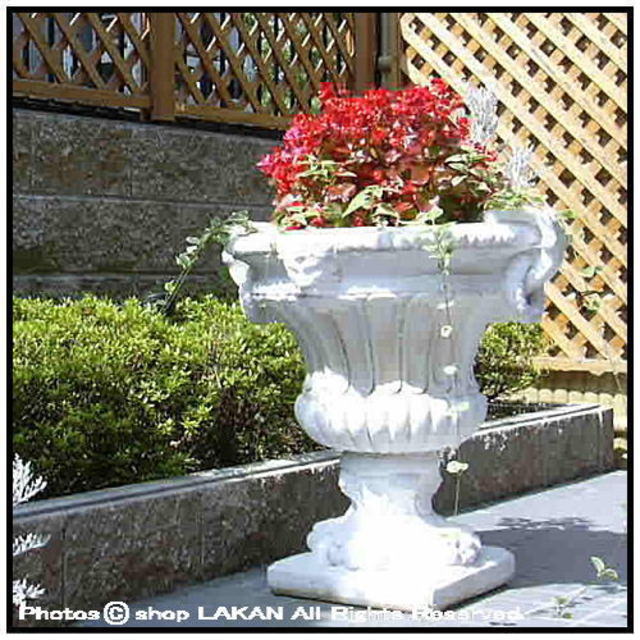 石造花鉢 洋風ガーデン カップ型植木鉢 